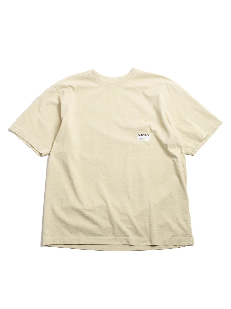 WORKING S/S STICKER T ORGANIC COTTON JERSEY YEAST