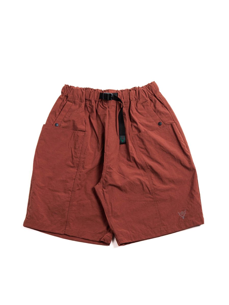 BELTED C.S. SHORT NYLON OXFORD RUST