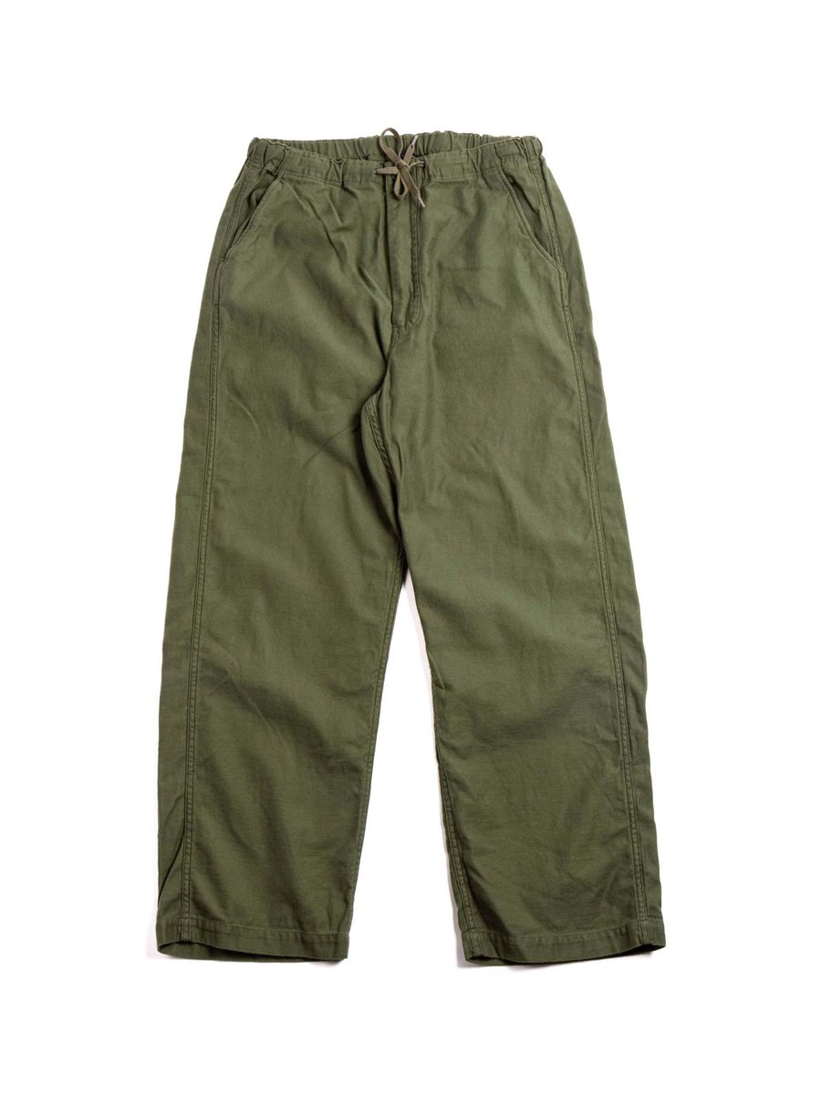 (1021–77) WIDE FIT NEW YORKER DARK OLIVE