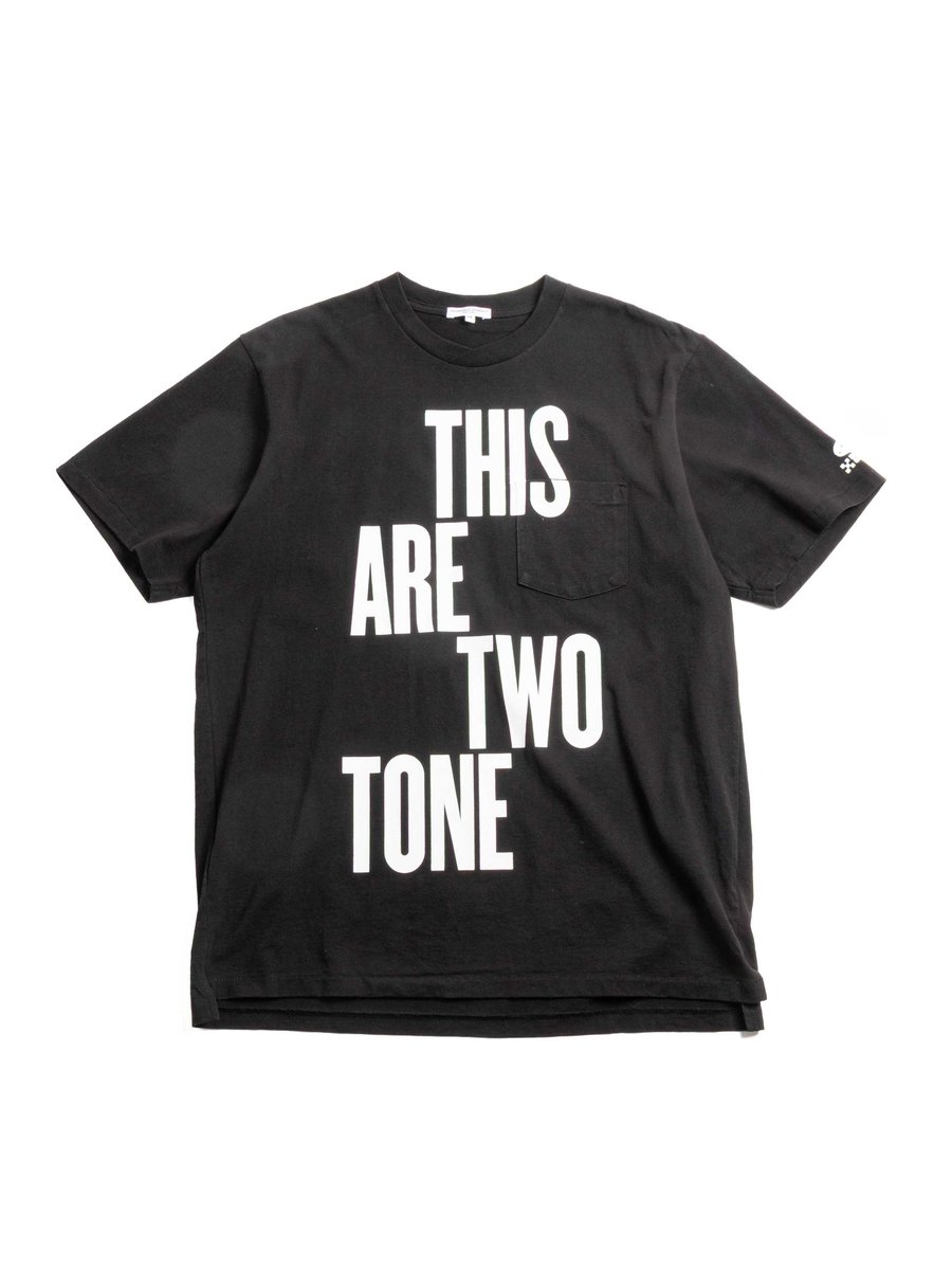 CROSS NECK T&ndash;SHIRT BLACK THIS ARE 