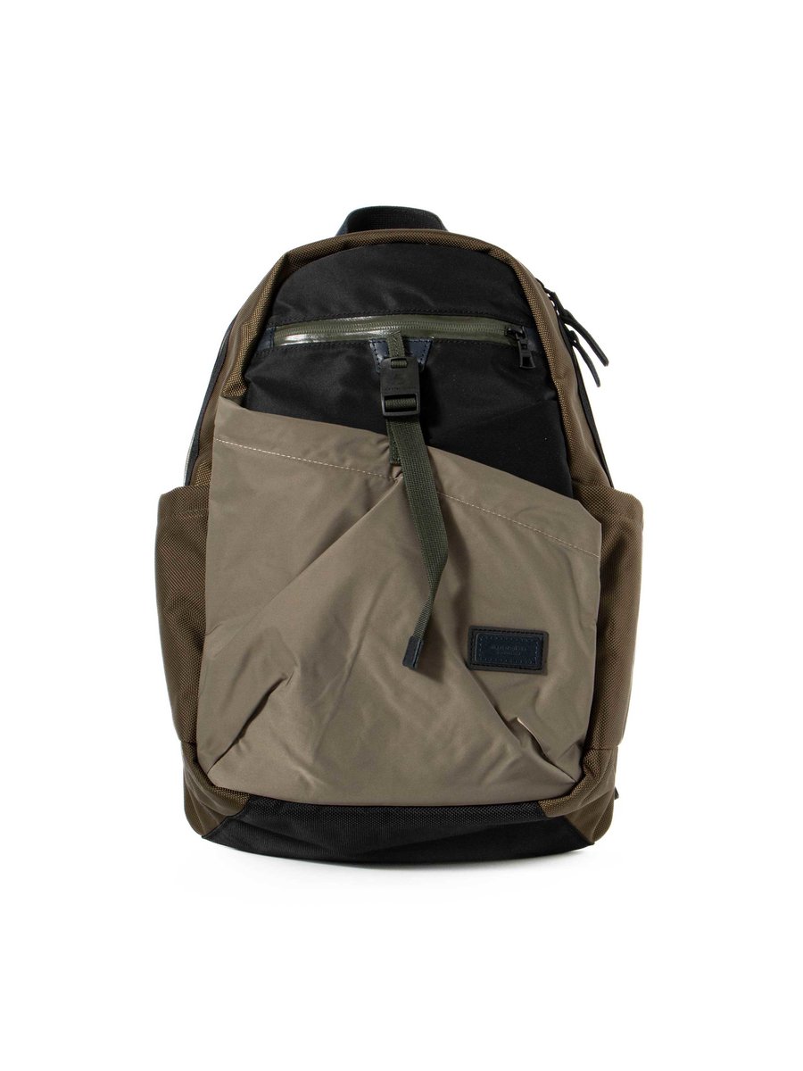 MASTER&ndash;PIECE SCRAMBLE BACKPACK 289070 KHAKI