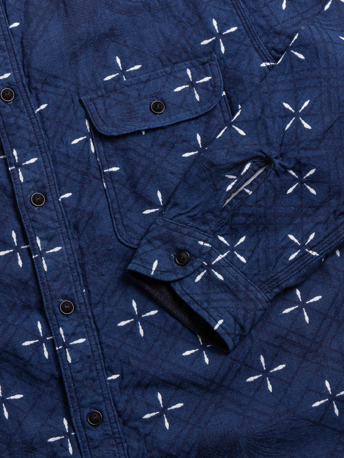 (SSS25&ndash;02W ) NARIHIRABISHI GOLDFISH PATTERN JACQUARD WORK SHIRT INDIGO - Image 3