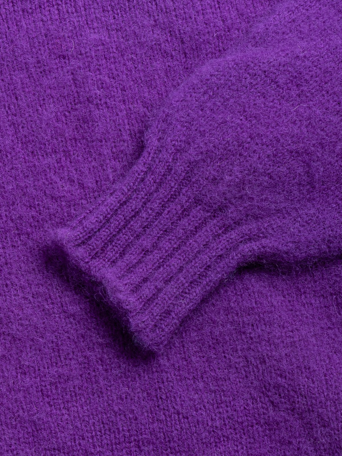 HOWLIN’ SHAGGY BEAR KNIT MYSTIC VIOLET - Image 3