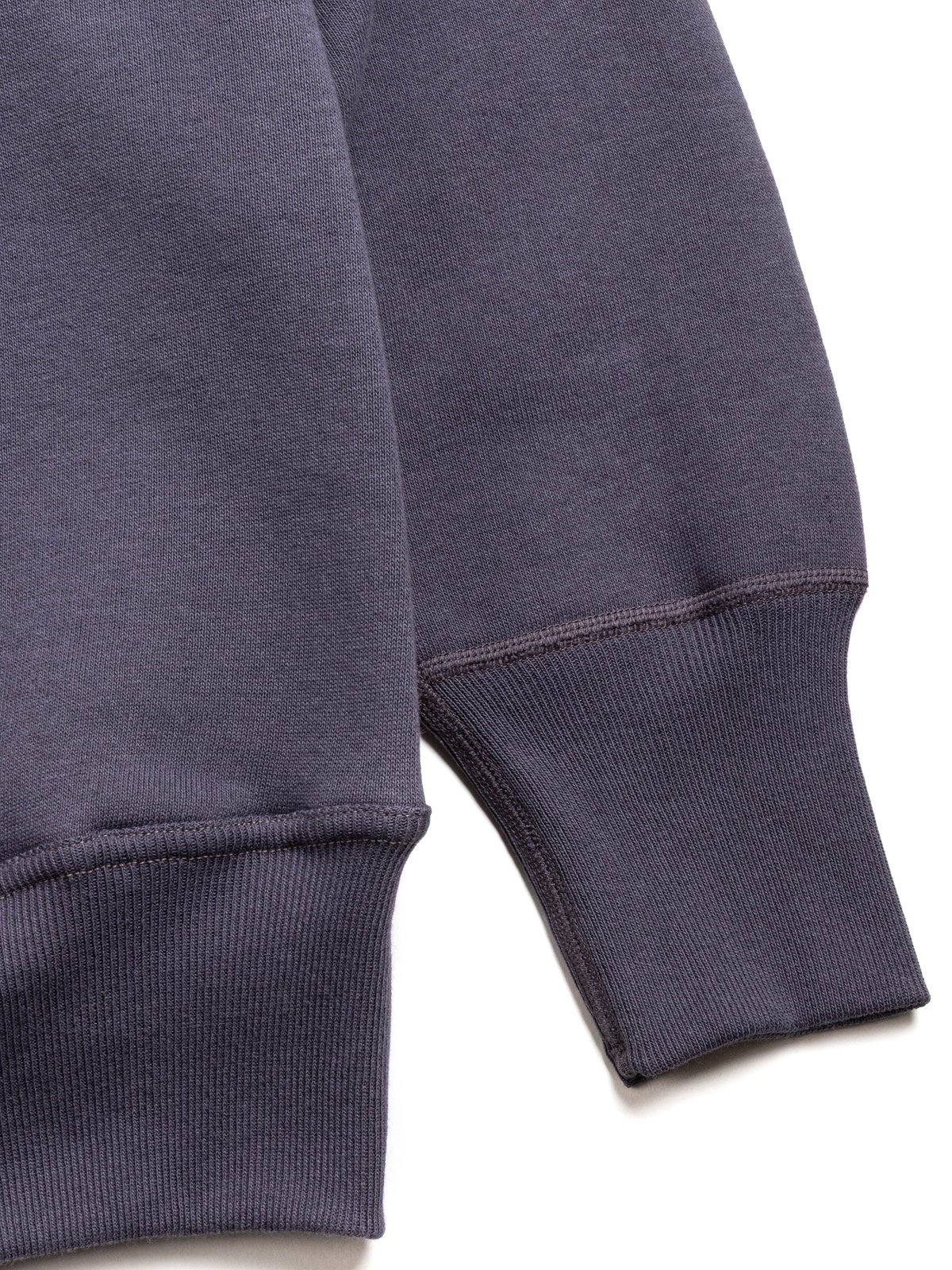 (LOT 401) PLAIN SWEATSHIRT EGG PLANT - Image 3