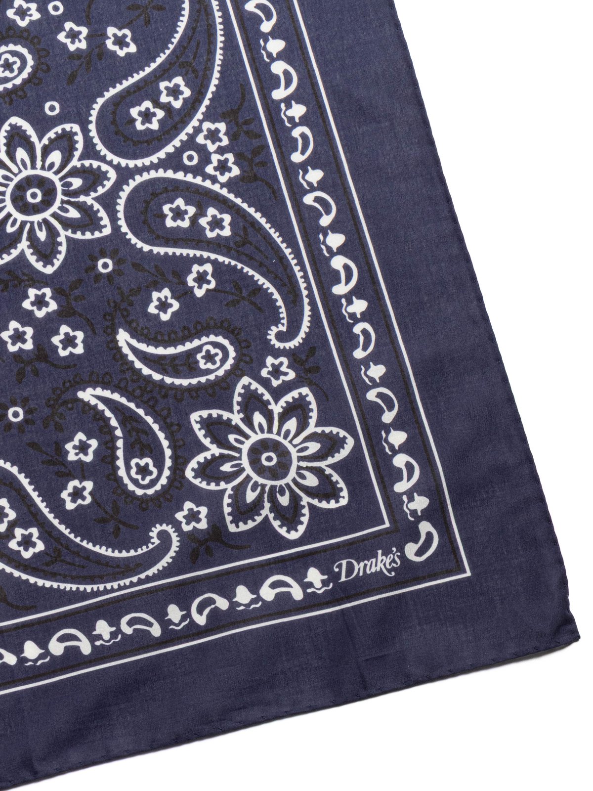 CLASSIC PAISLEY BANDANA NAVY - Image 3