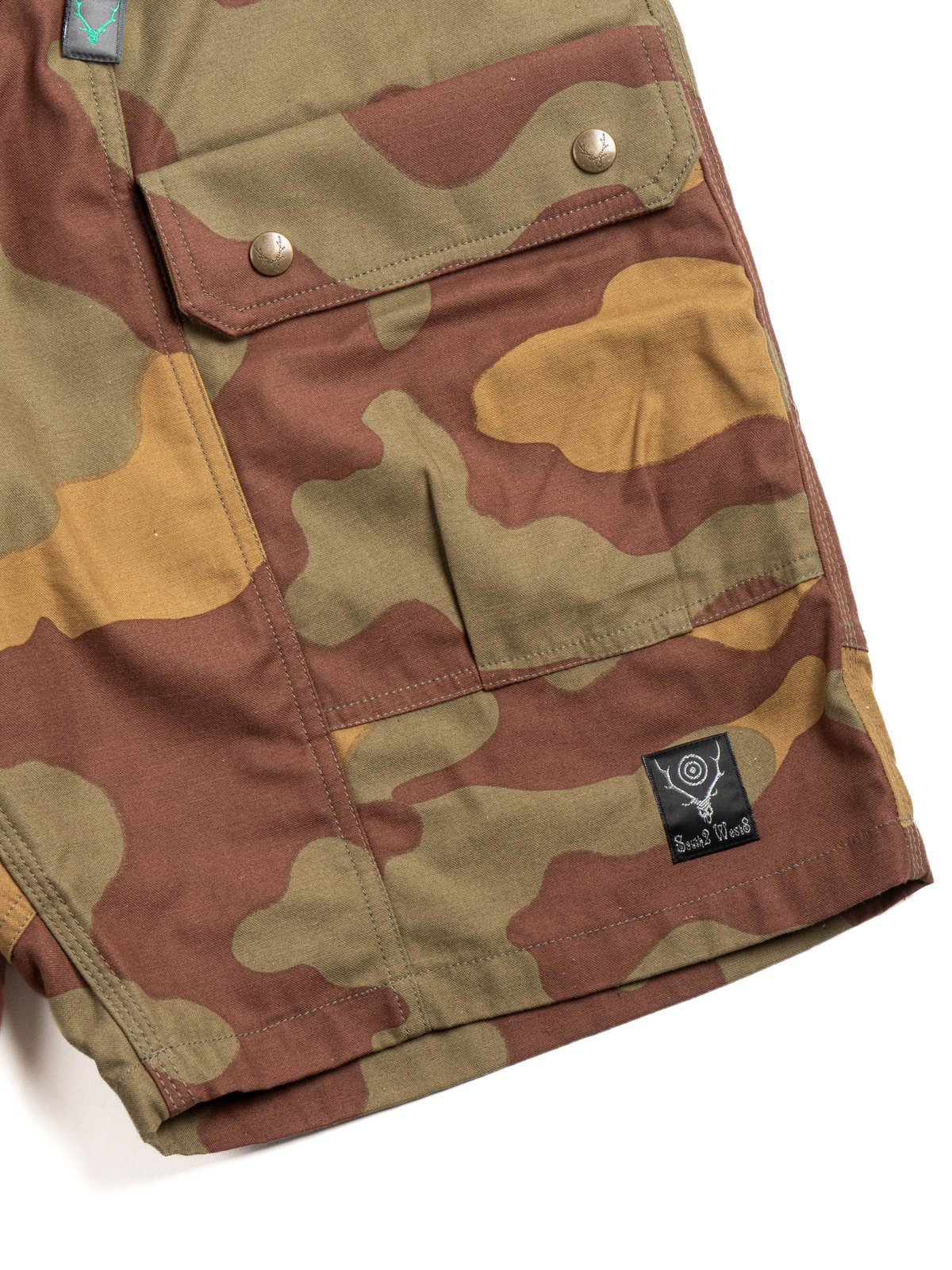 SOUTH2 WEST8 BELTED HARBOUR SHORT REVERSE SATEEN CAMO - Image 2