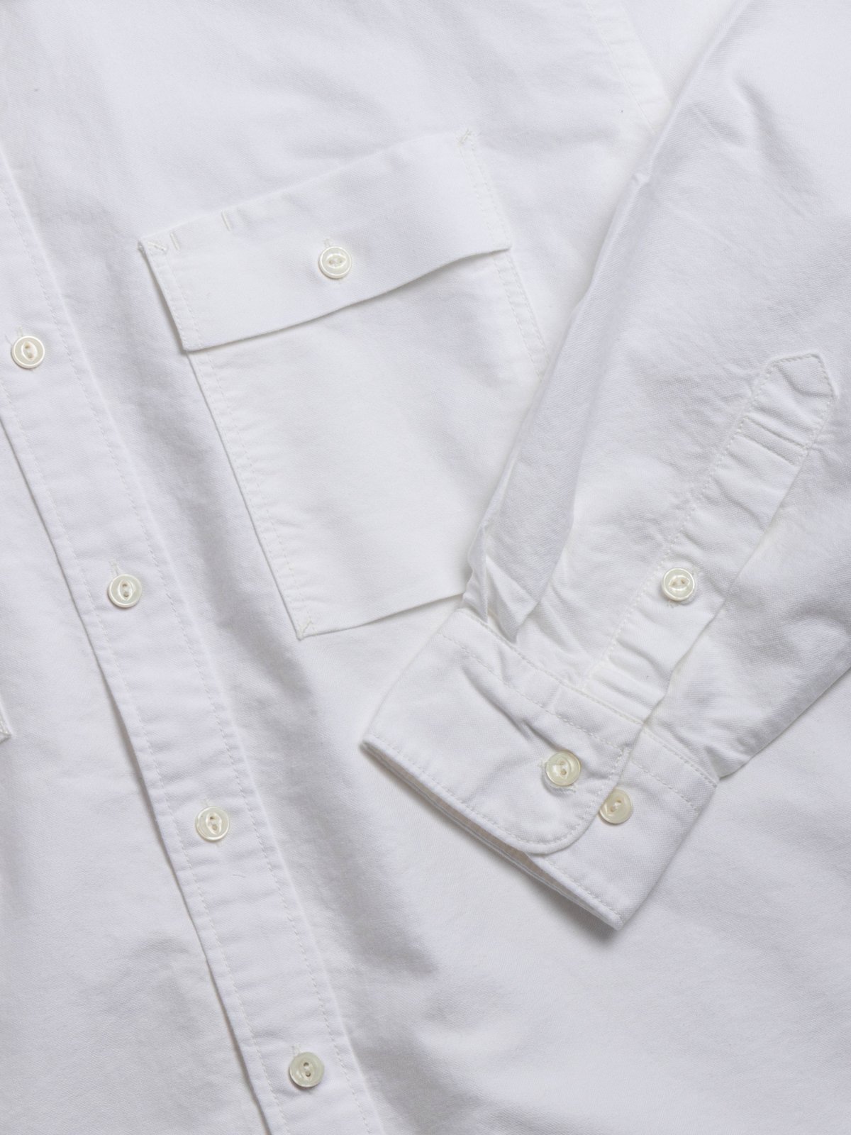 CIGARETTE POCKET CHAMBRAY SHIRT WHITE - Image 3