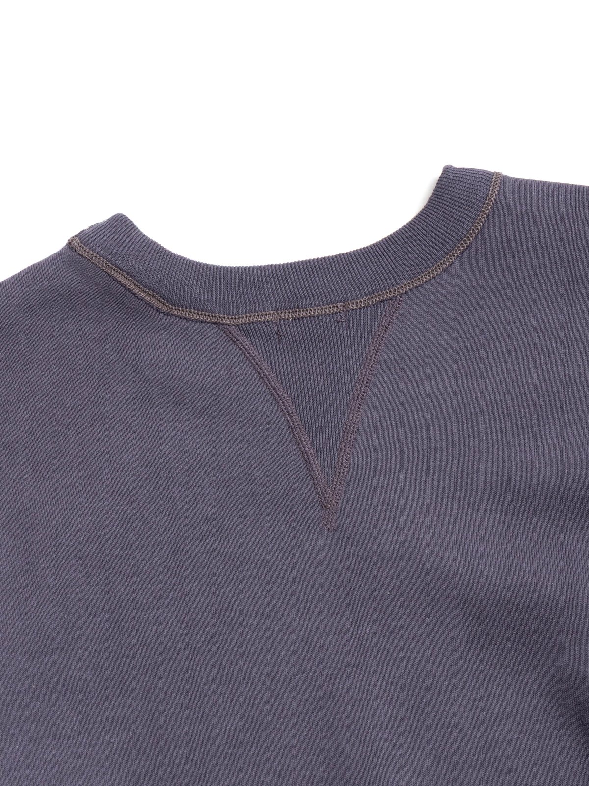 (LOT 401) PLAIN SWEATSHIRT EGG PLANT - Image 5