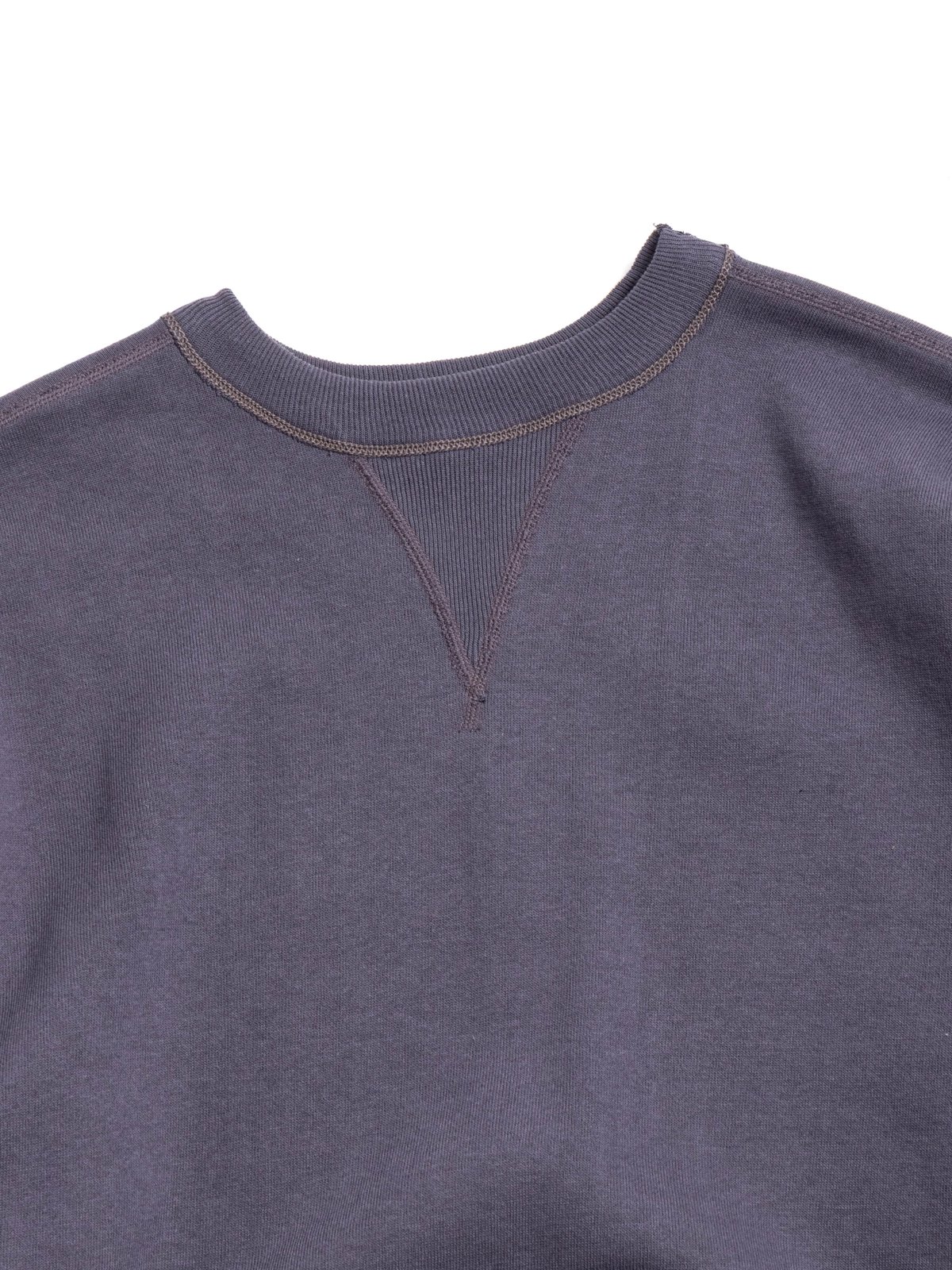 (LOT 401) PLAIN SWEATSHIRT EGG PLANT - Image 2