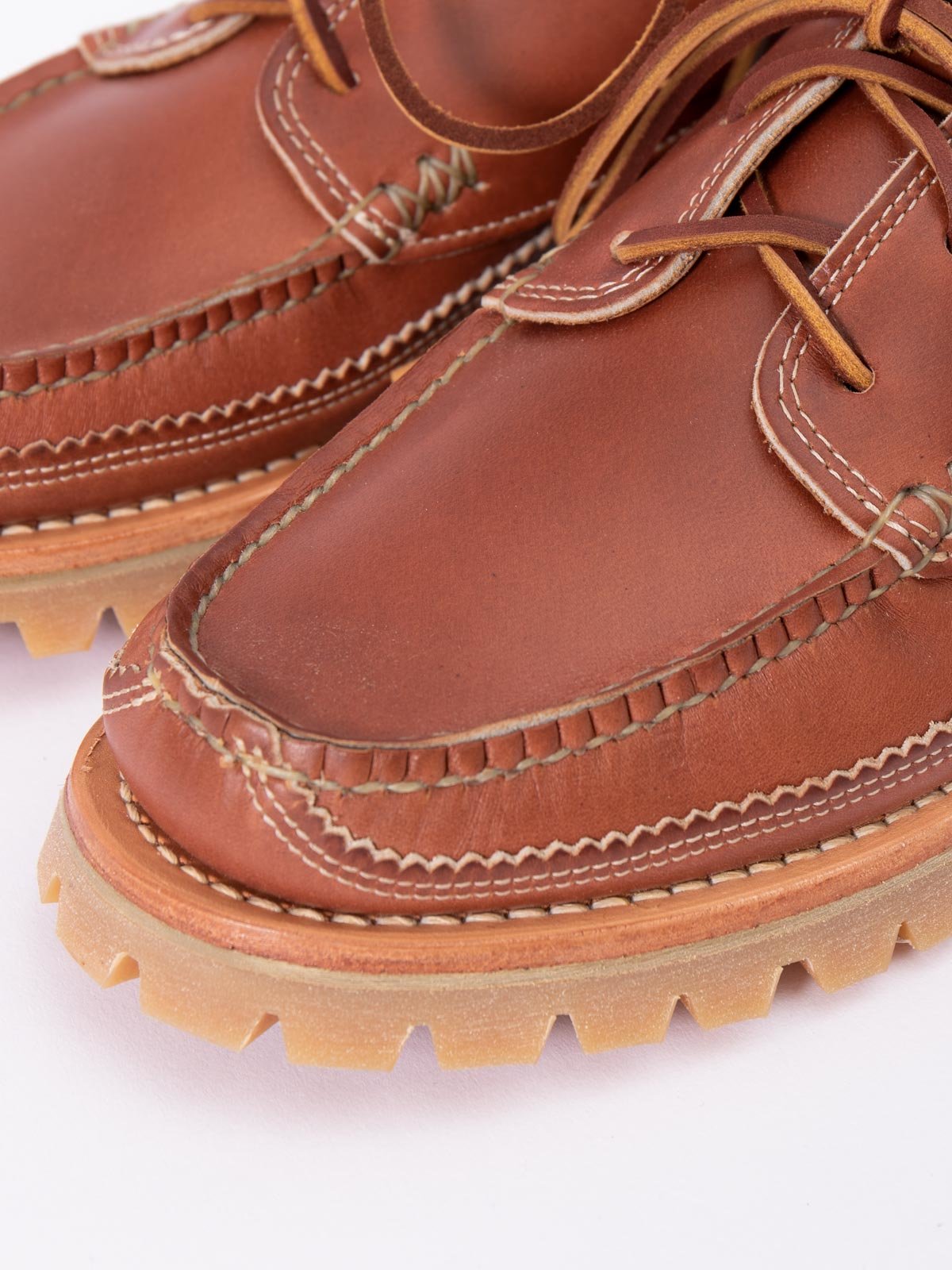 vibram boat shoes