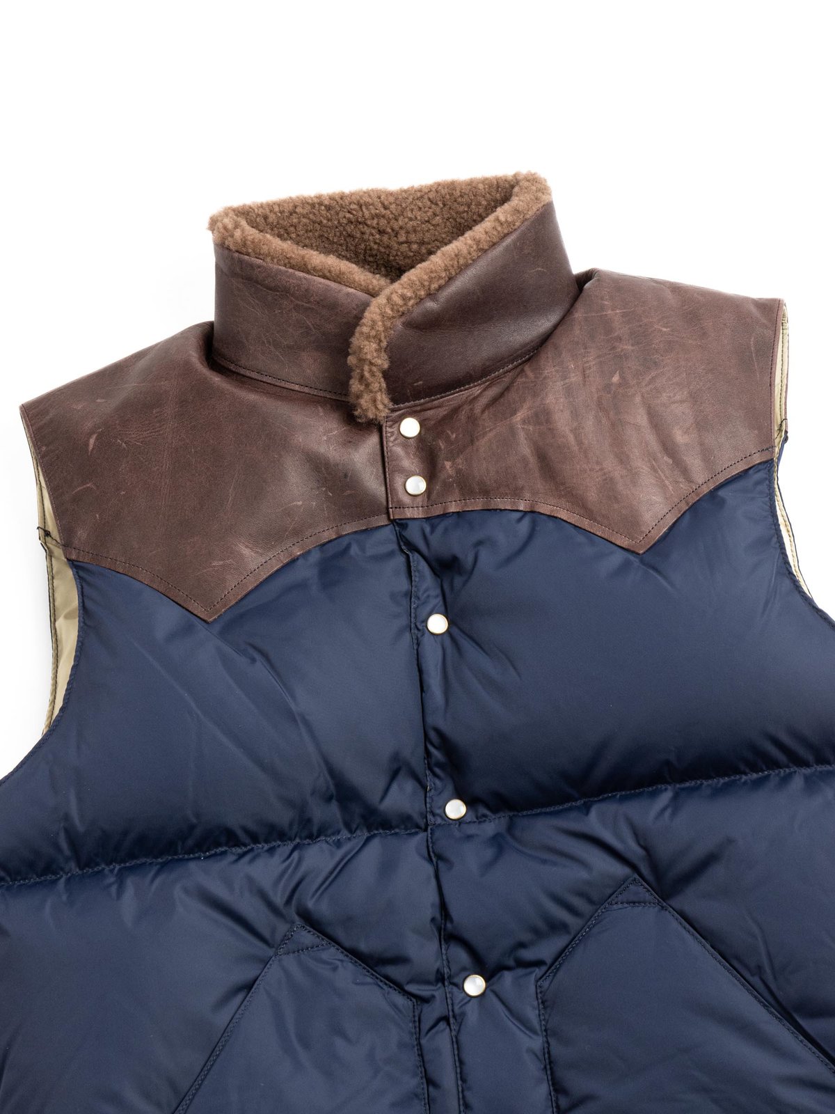 ROCKY MOUNTAIN x WAREHOUSE NYLON CHRISTY VEST NAVY - Image 2