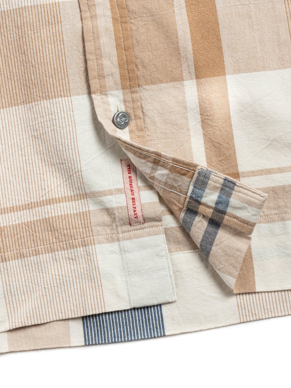 (OM45645.26) RAW YARN STOUT WEAVE MADRAS S/S NATURAL TAN NAVY - Image 3