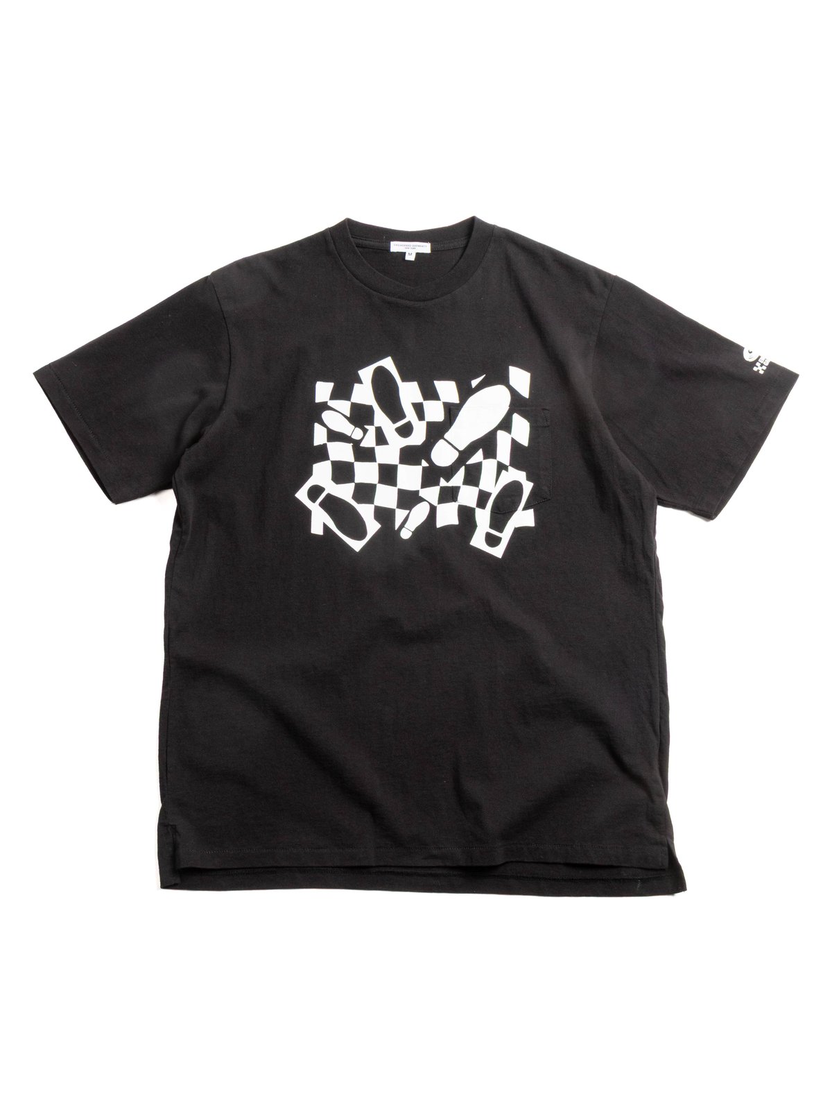 CROSS NECK T&ndash;SHIRT BLACK FOOTPRINT  - Image 1