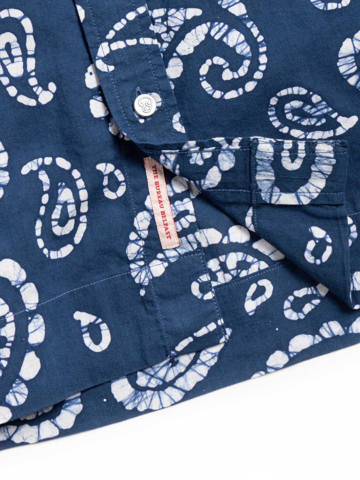 (OM45645.33) STANDARD WEAVE BATIK SHIRT WHITE PRINT - Image 4