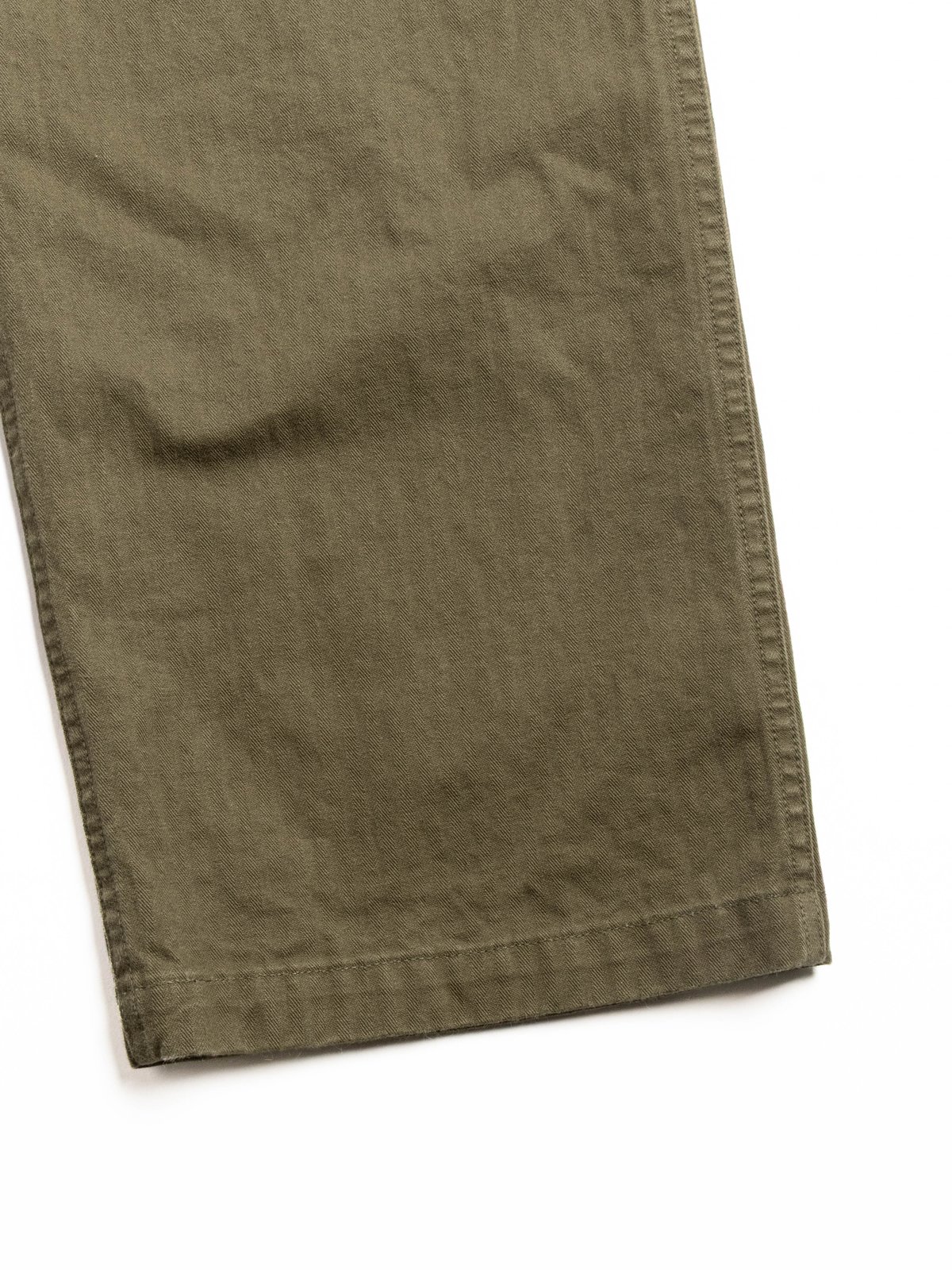 (V5002) HERRINGBONE VINTAGE FIT FATIGUE PANTS ARMY GREEN - Image 4