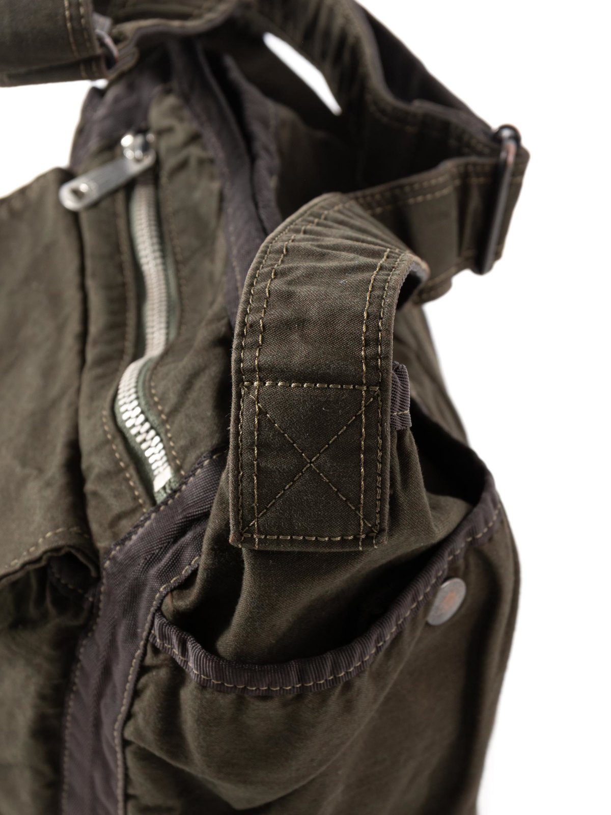 CRAG SHOULDER BAG (S) OLIVE - Image 6