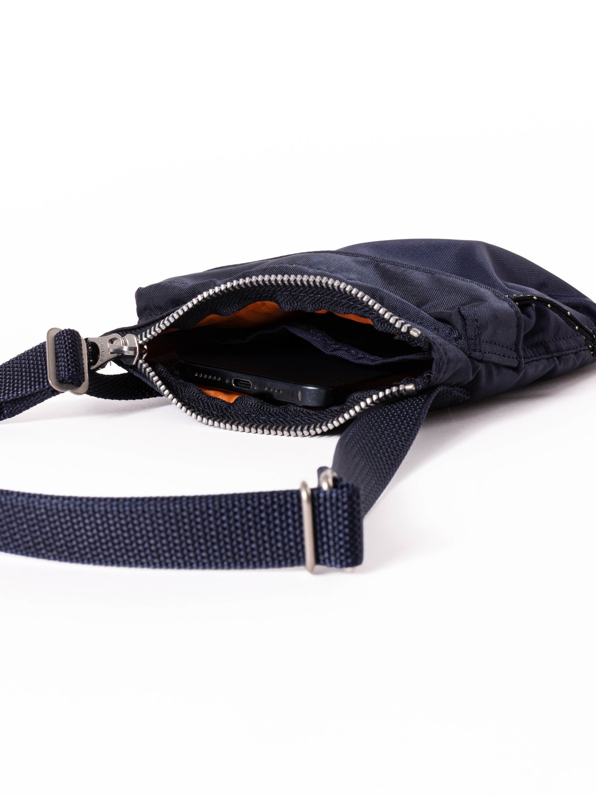 PORTER FORCE SHOULDER POUCH NAVY - Image 4